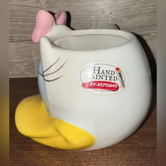 Cute 🥰 Daisy Duck 🦆 3D Ceramic Mug With Pink Bow 🎀 Disney Character Face - Picture 7 of 11
